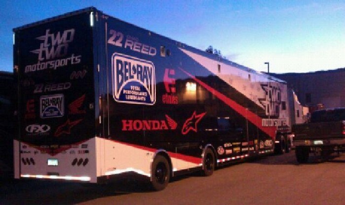 Le semi-remorque de Chad Reed