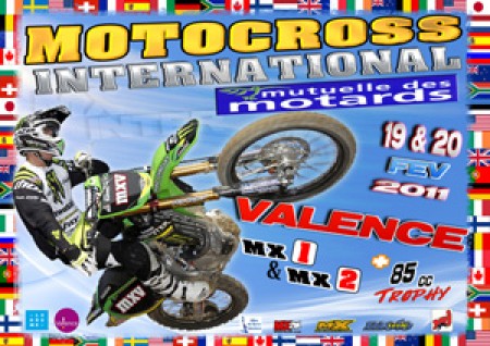 Valence : Le paddock prend forme
