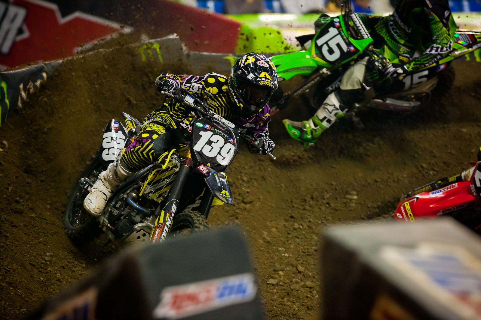 Vidéo : la chute de Malcolm Stewart