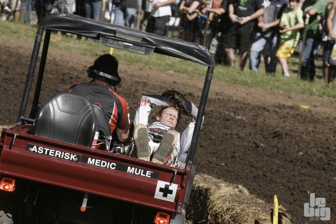 Canard se casse encore une patte
