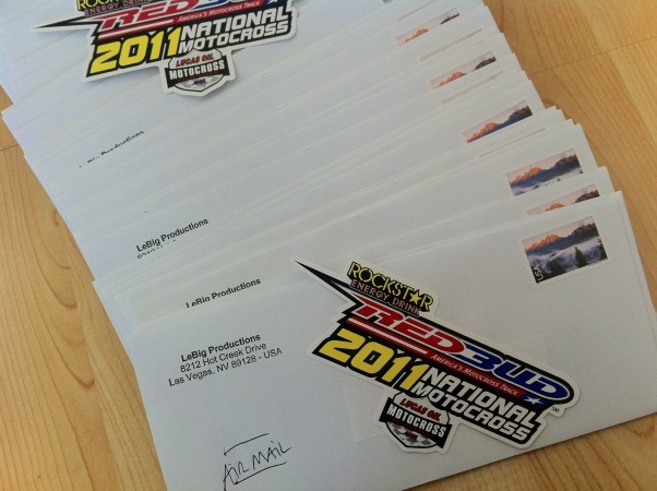Les stickers Red Bud sont partis