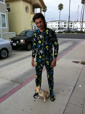 Josh Hansen dort bien