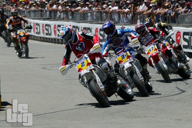 MC faisait du Supermoto