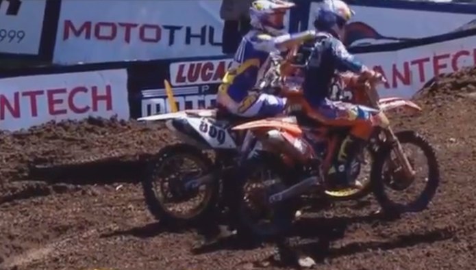Mike Alessi : « Ryan tu m'aimes ? »