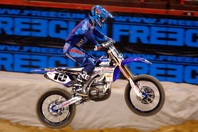 Pourquoi les ricains règnent sur le SX ?