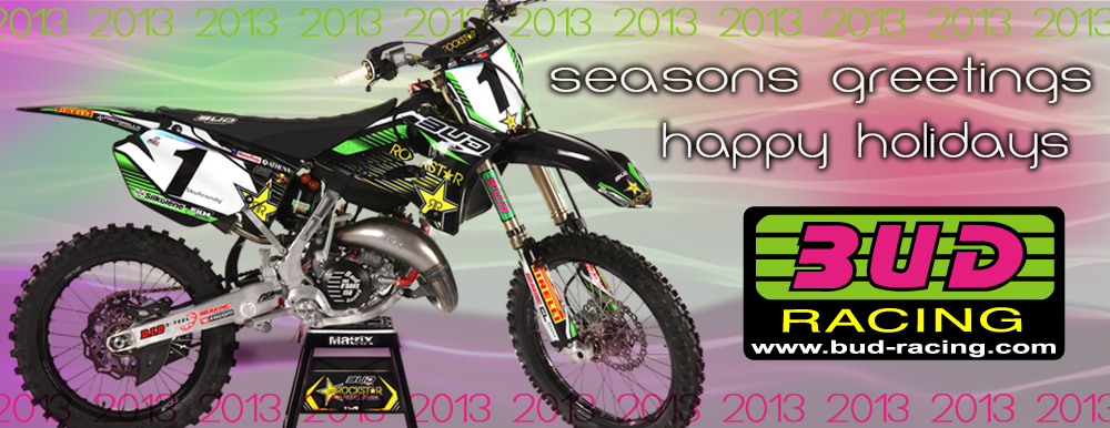« Happy Holidays » de Bud Racing