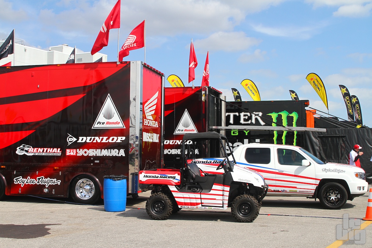 Dans les paddocks de Daytona
