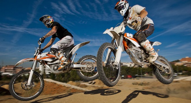 1ère course de MX électrique