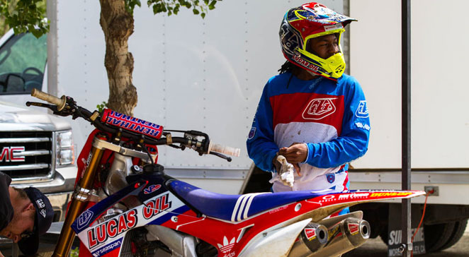 Malcolm Stewart confirmé chez TLD