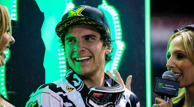 Jason Anderson refait la même...