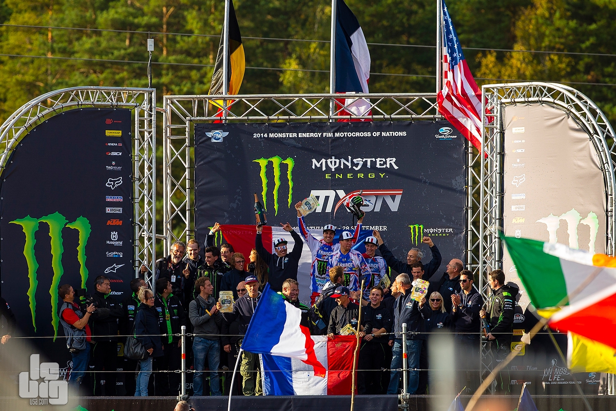 Large victoire de la France au MXDN