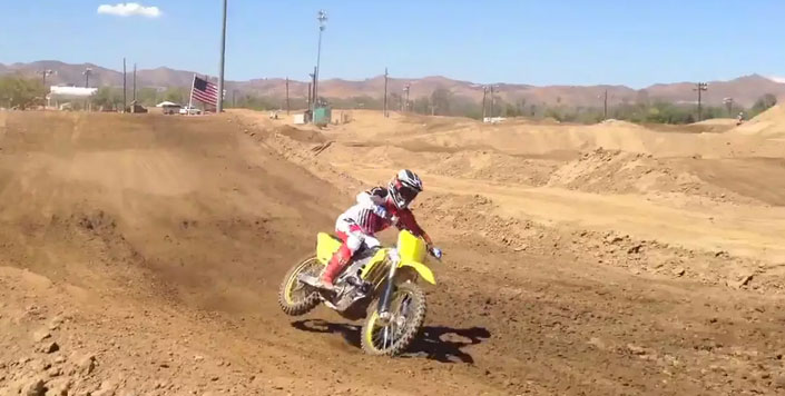 Ken Roczen sur la Suzuki RCH...