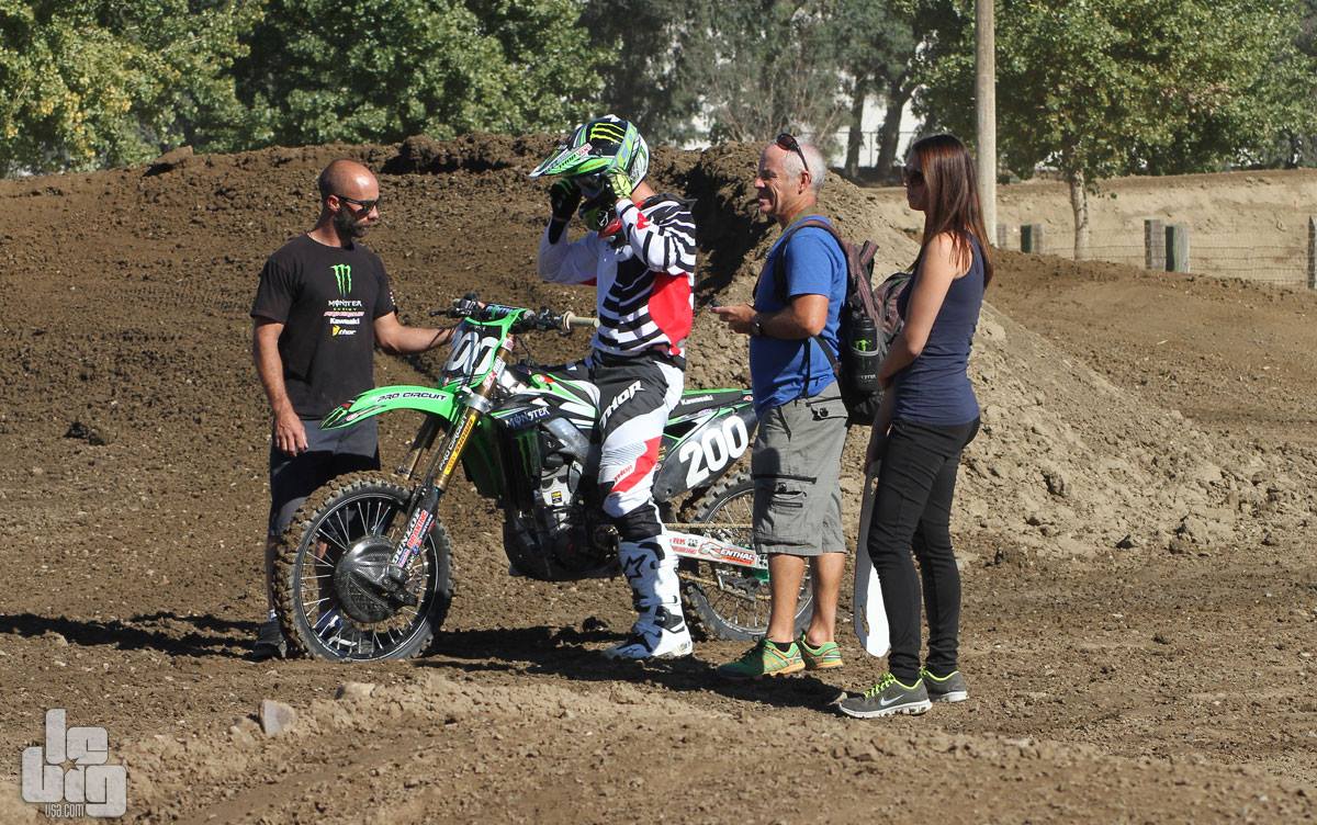 Arnaud Tonus blessé au poignet