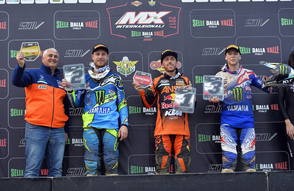 Cairoli remet le couvert en Italie
