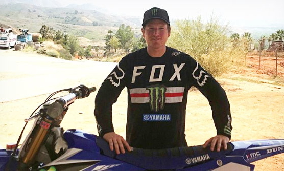 Josh Hill remplace Webb