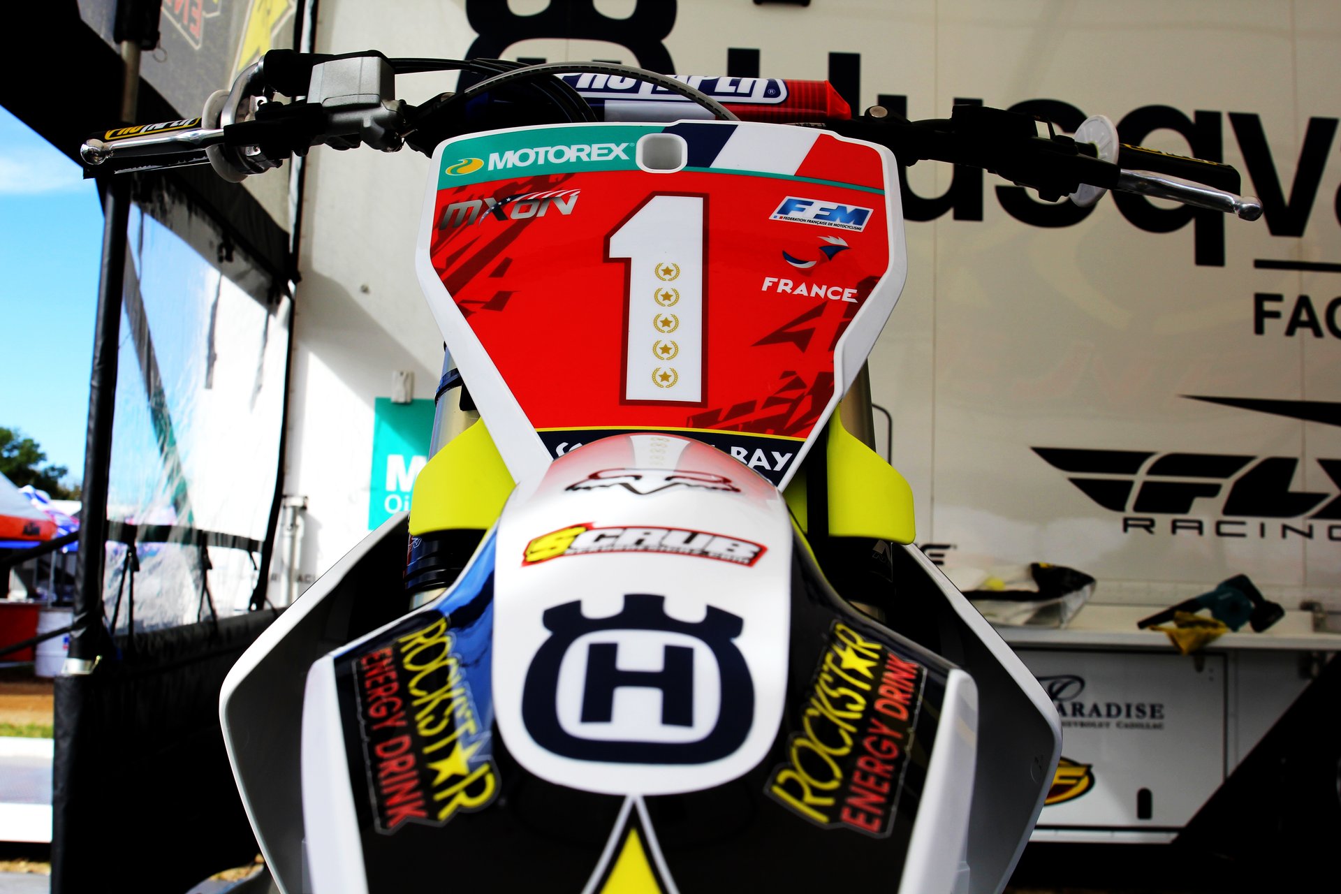 Les motos du Motocross des Nations