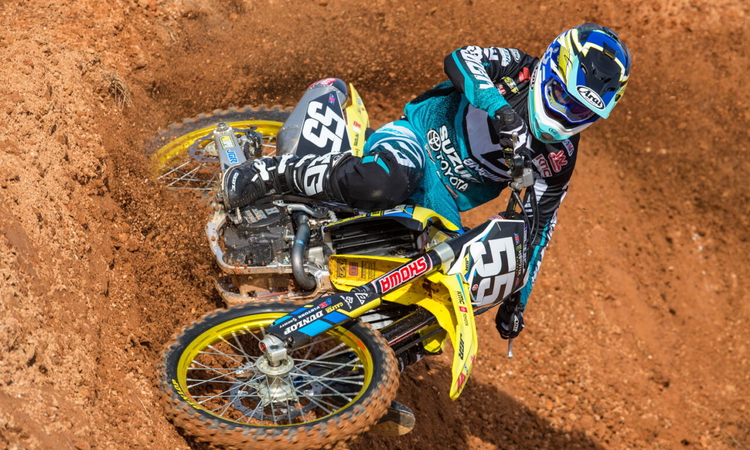 Les photos officielles Suzuki JGR 2019