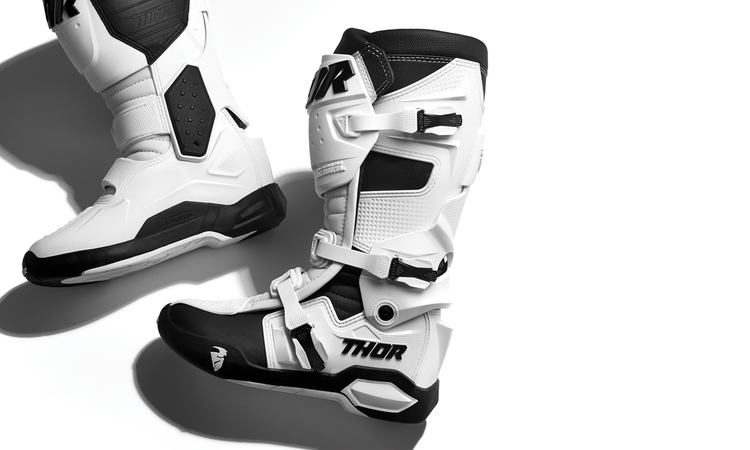 La nouvelle botte Thor Radial