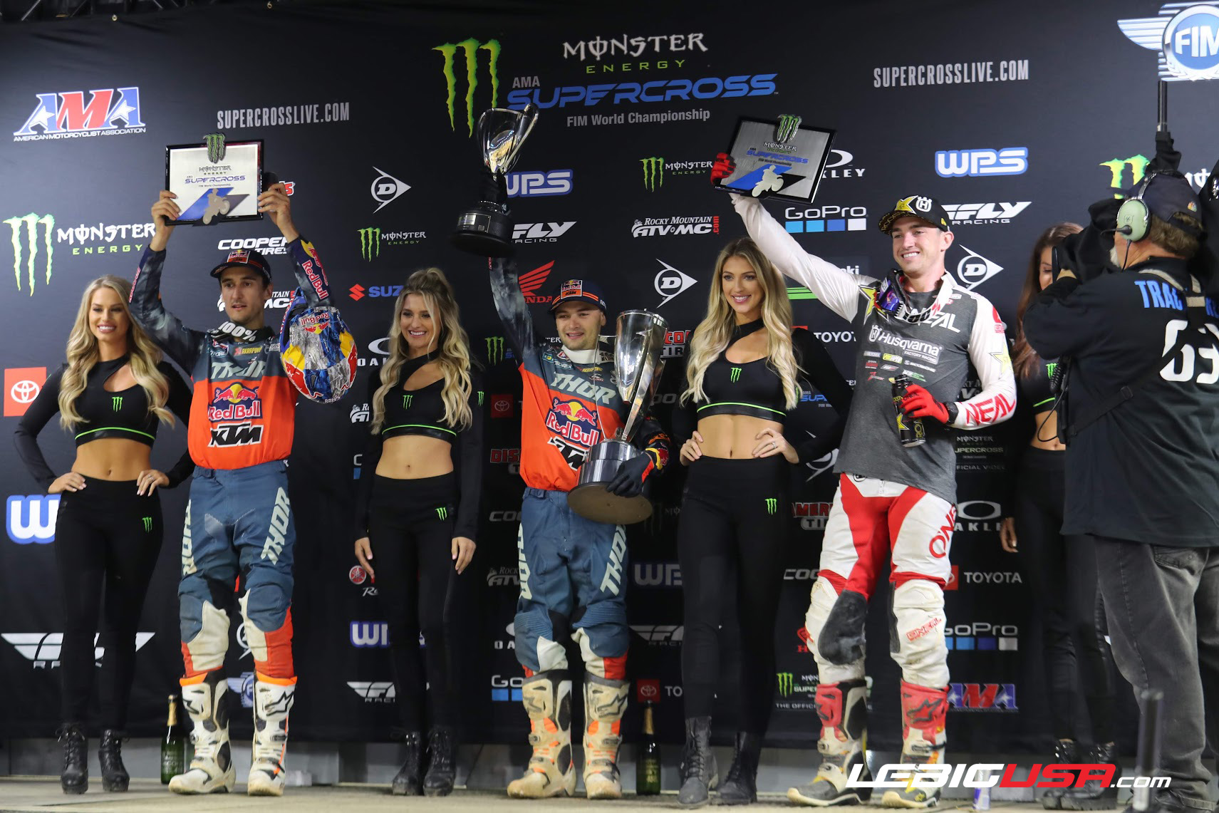 Cooper Webb reprend la main