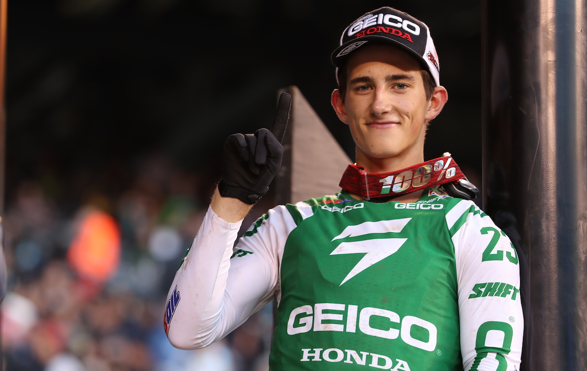 Austin abandonne, Chase triomphe...