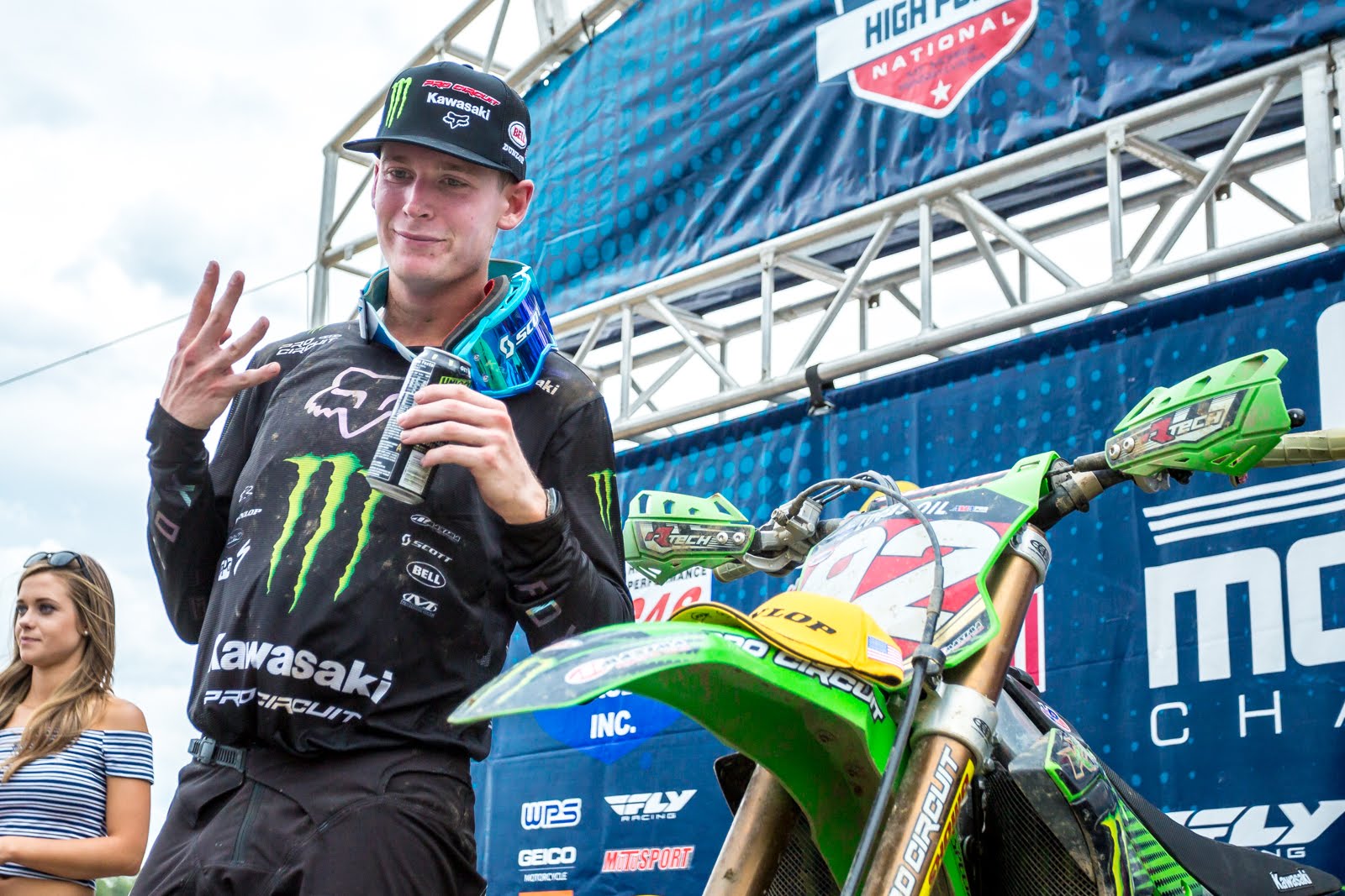 High Point, Cianciarulo, bien reçu 4/4