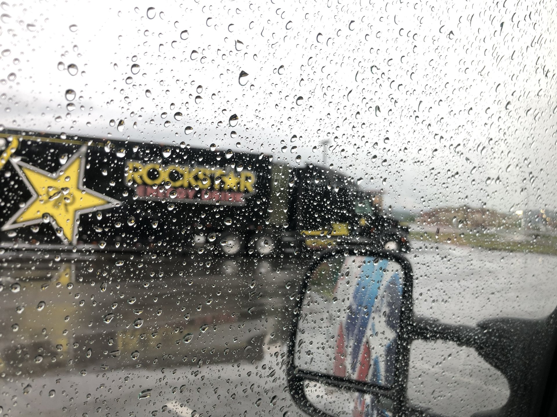 Road Trip - Réveil sous la pluie