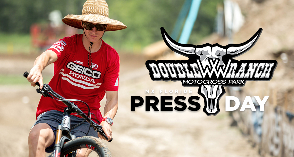 Vendredi à Jacksonville ("press day")