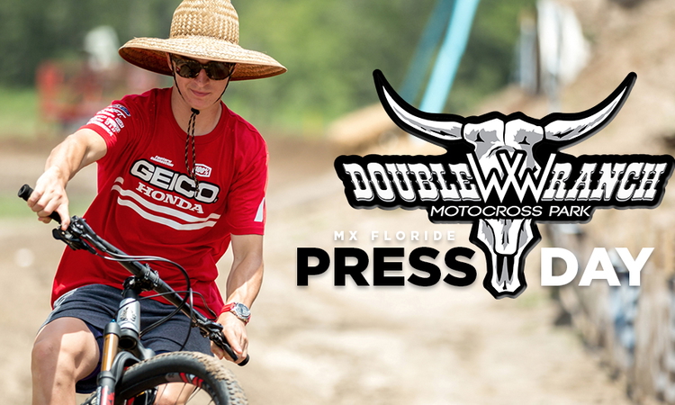 Vendredi à Jacksonville ("press day")