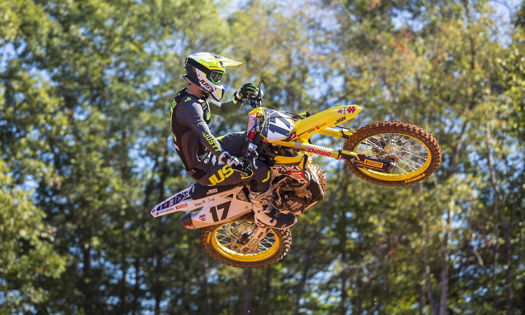 L'équipe Suzuki JGR 2020