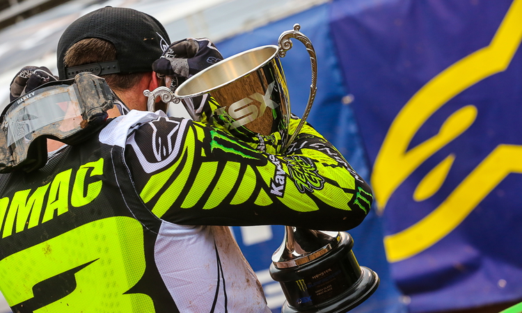 Tomac et Webb au-dessus du lot