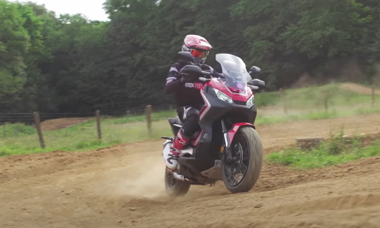 MX Test : Honda X-ADV
