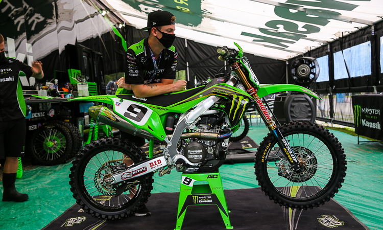 Les motos de Loretta Lynn's 2