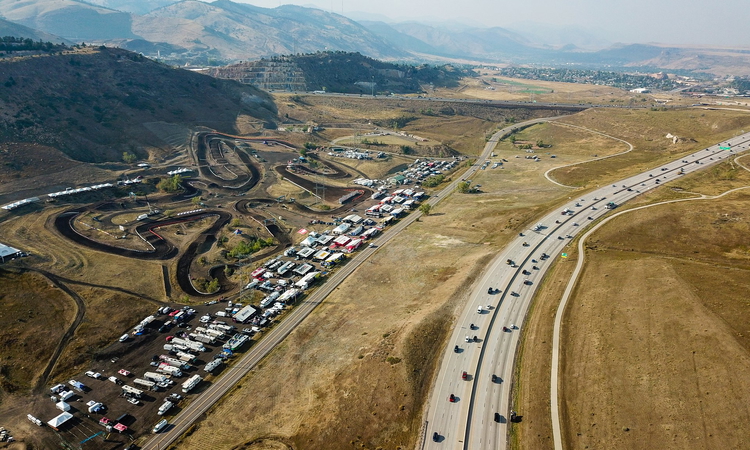 Dans le ciel de Thunder Valley