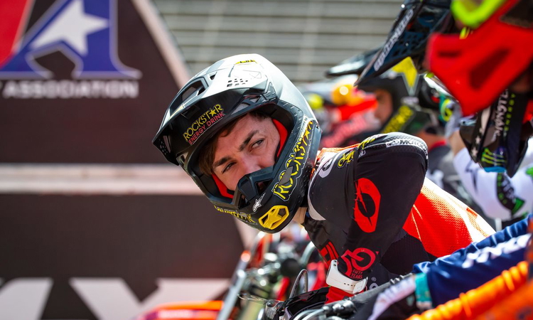 Dean Wilson victime d'Epstein-Barr