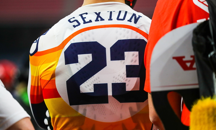 SX Houston 2 : « sans paroles »