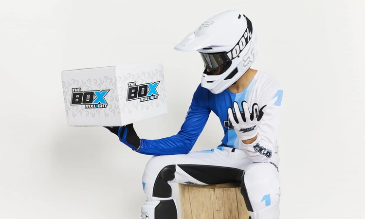 « TheBox » vous surprend tous les mois...