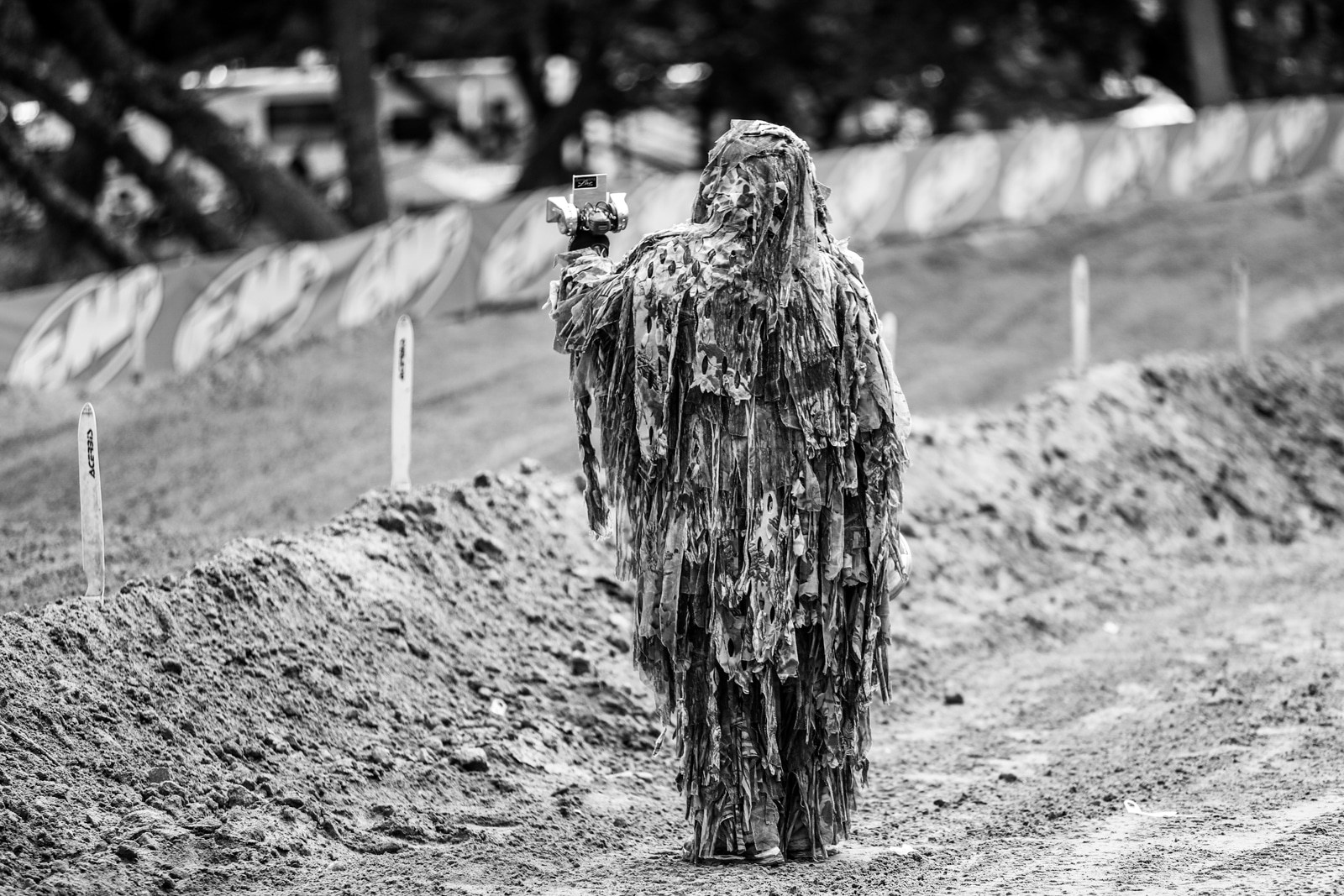 Le MX de Spring Creek en noir et blanc