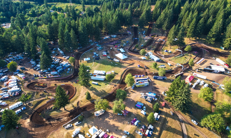 Dans le ciel du MX de Washougal