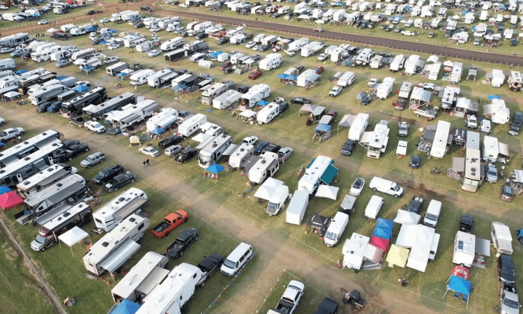 Le Camping des Flots Bleus à RedBud