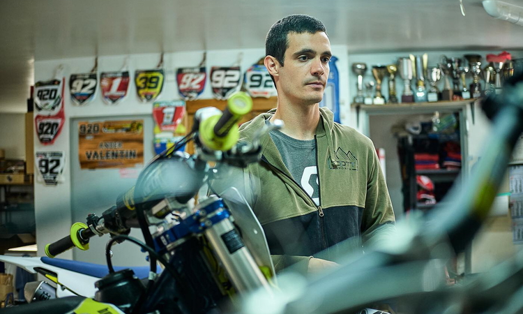 Ander Valentin intègre 737 Performance