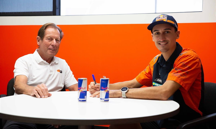 Marvin Musquin rempile chez KTM