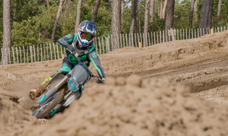 Une moto électrique à l'essai...