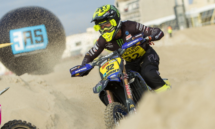 Milko Potisek gagne le Beach-Cross de Berck
