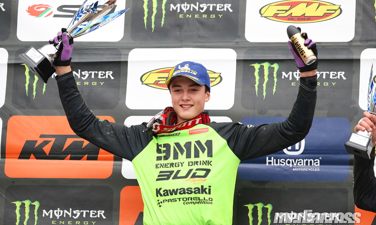 Lucas Coenen signe un doublé en Europe 125