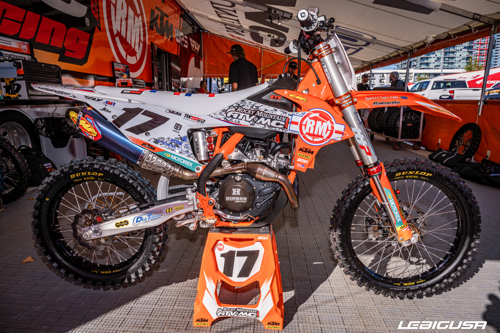 La KTM SX-F 450 de Joey Savatgy