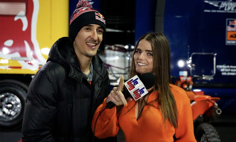 Mathilde débriefe avec Marvin (SX Glendale)
