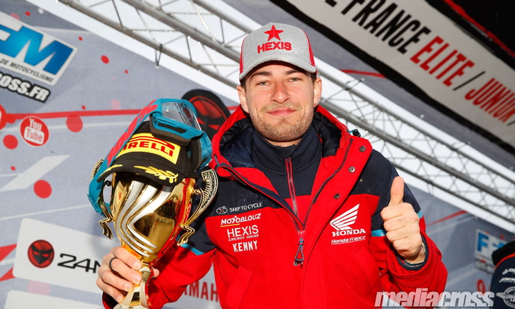 Le Team Honda SR Motoblouz à Gueugnon