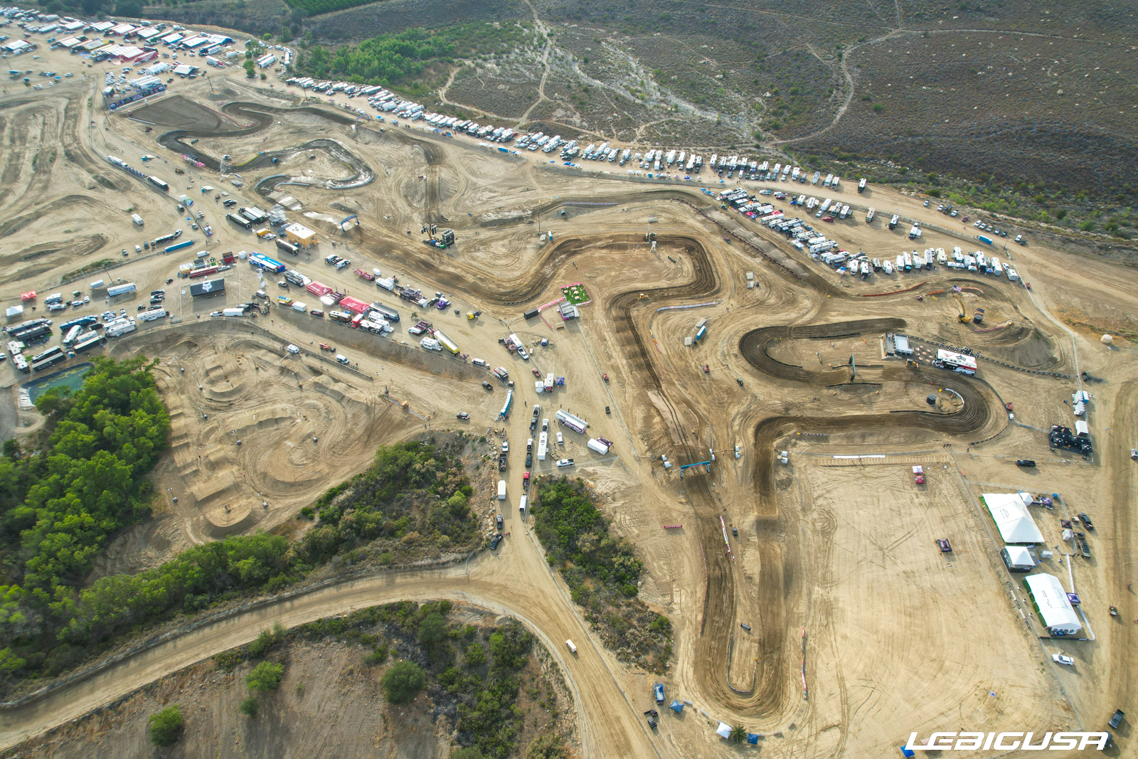 Dans le ciel de Pala (Fox Raceway)