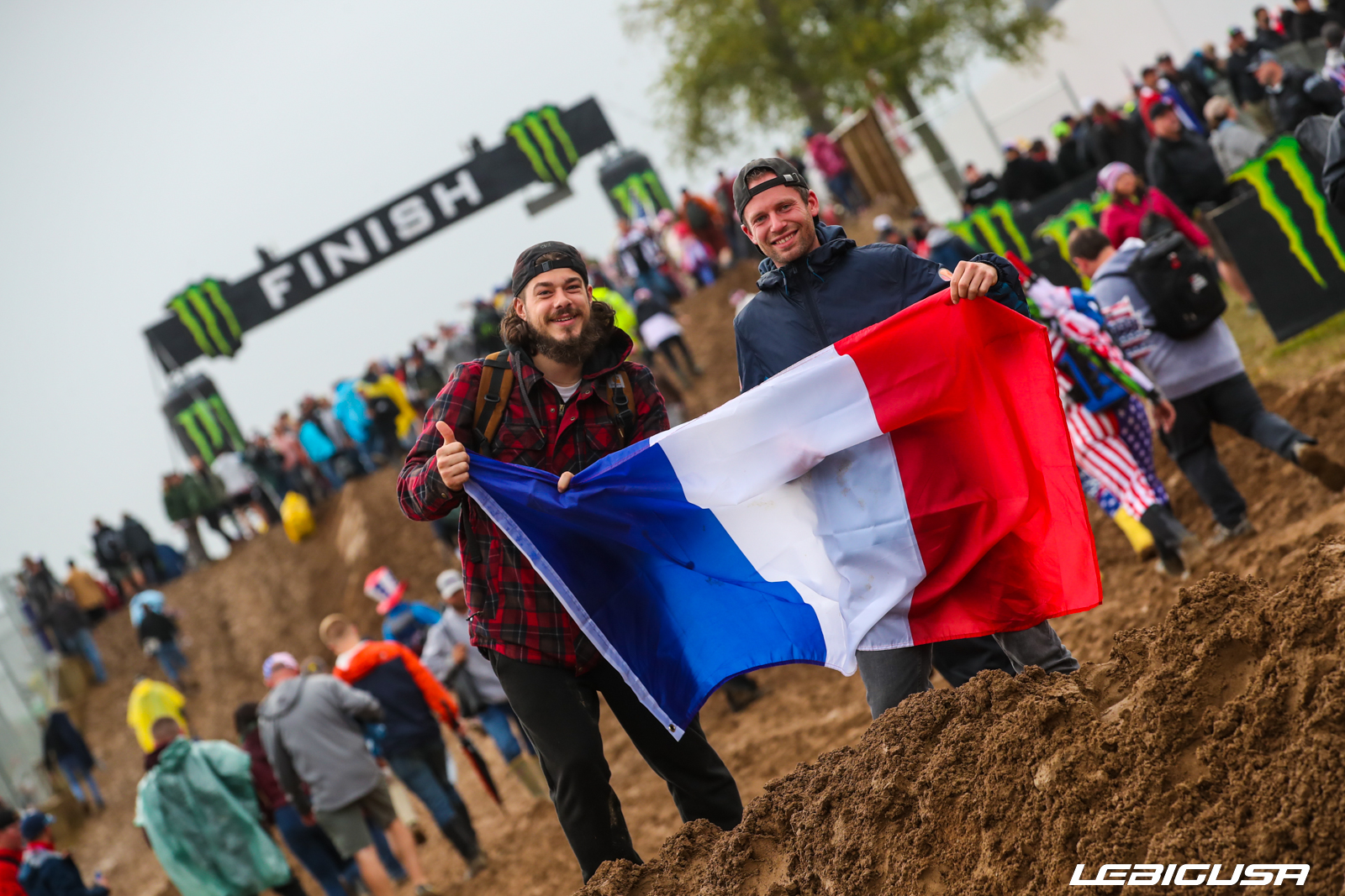 MXDN (RedBud) : « sans paroles »