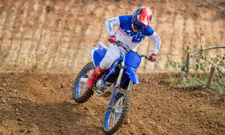 (vidéo teaser) La Yamaha YZF 450 2023